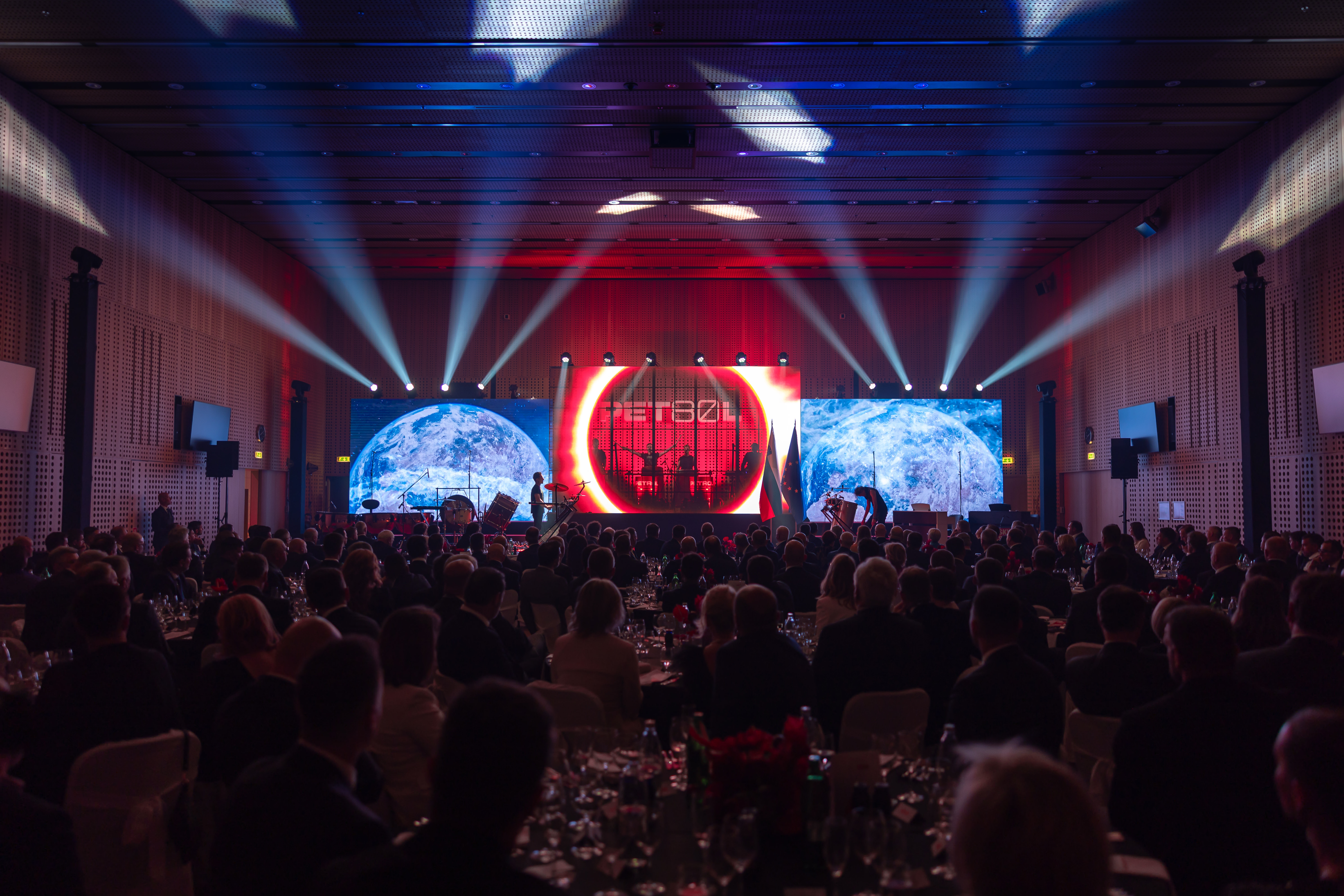 Petrol 80 Anni Foto 3 Arhiv Petrola